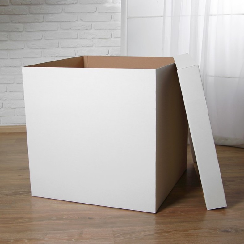 Белая коробка №90 с крышкой для шаров