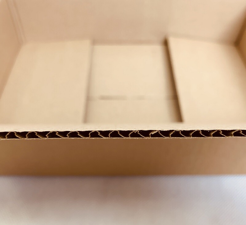 Картонная коробка №76 30х20х7 см.